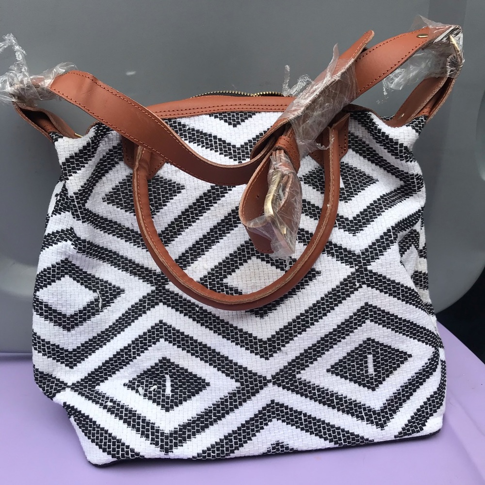 Tribe Alive Purse